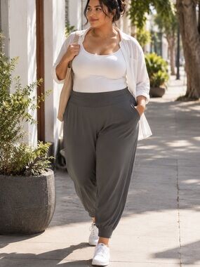 Athleta Brooklyn Jogger Pants 2X Athleisure Travel Minimalist Cozy Comy Gym
